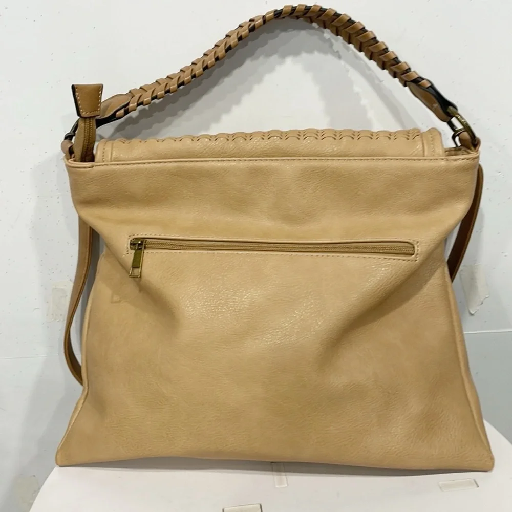 Coco + Carmen Giana Messenger Bag Shoulder Crossbody Tan Vegan‎ Faux Leather